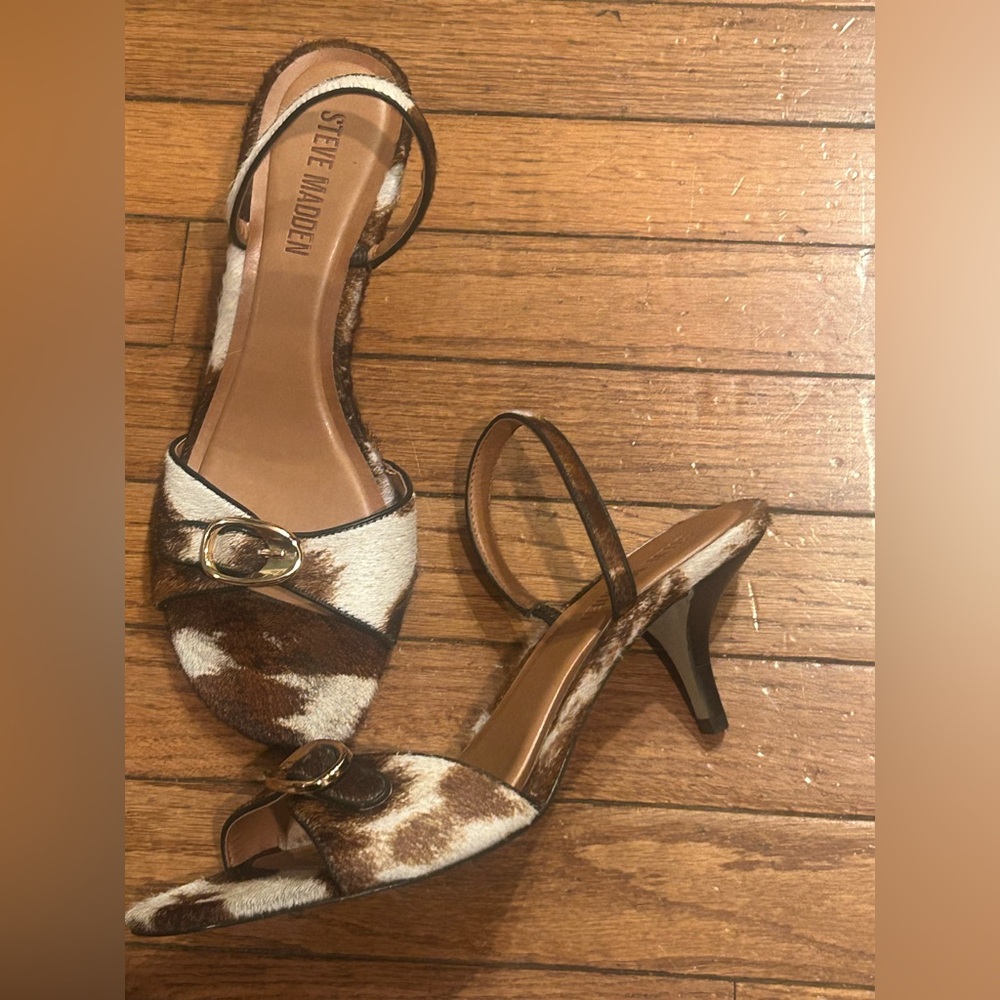 Steve Madden Brown and Cream cow print Heeled Sandals size 9 - Picture 6 of 10